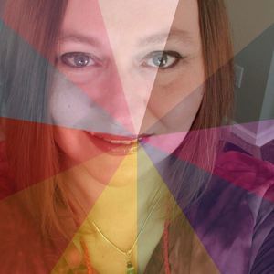 Meet your Posher, Alicia